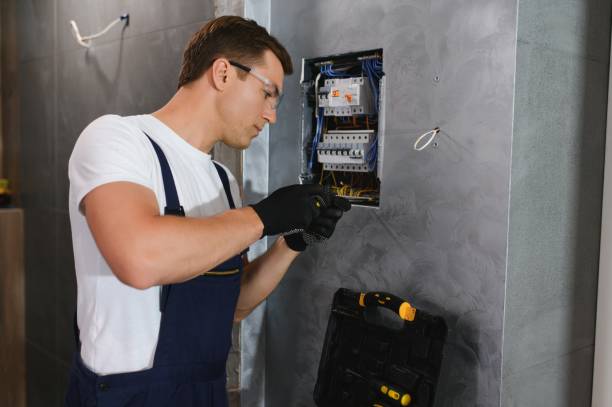 Best Emergency Electrical Repair  in River Heights, UT